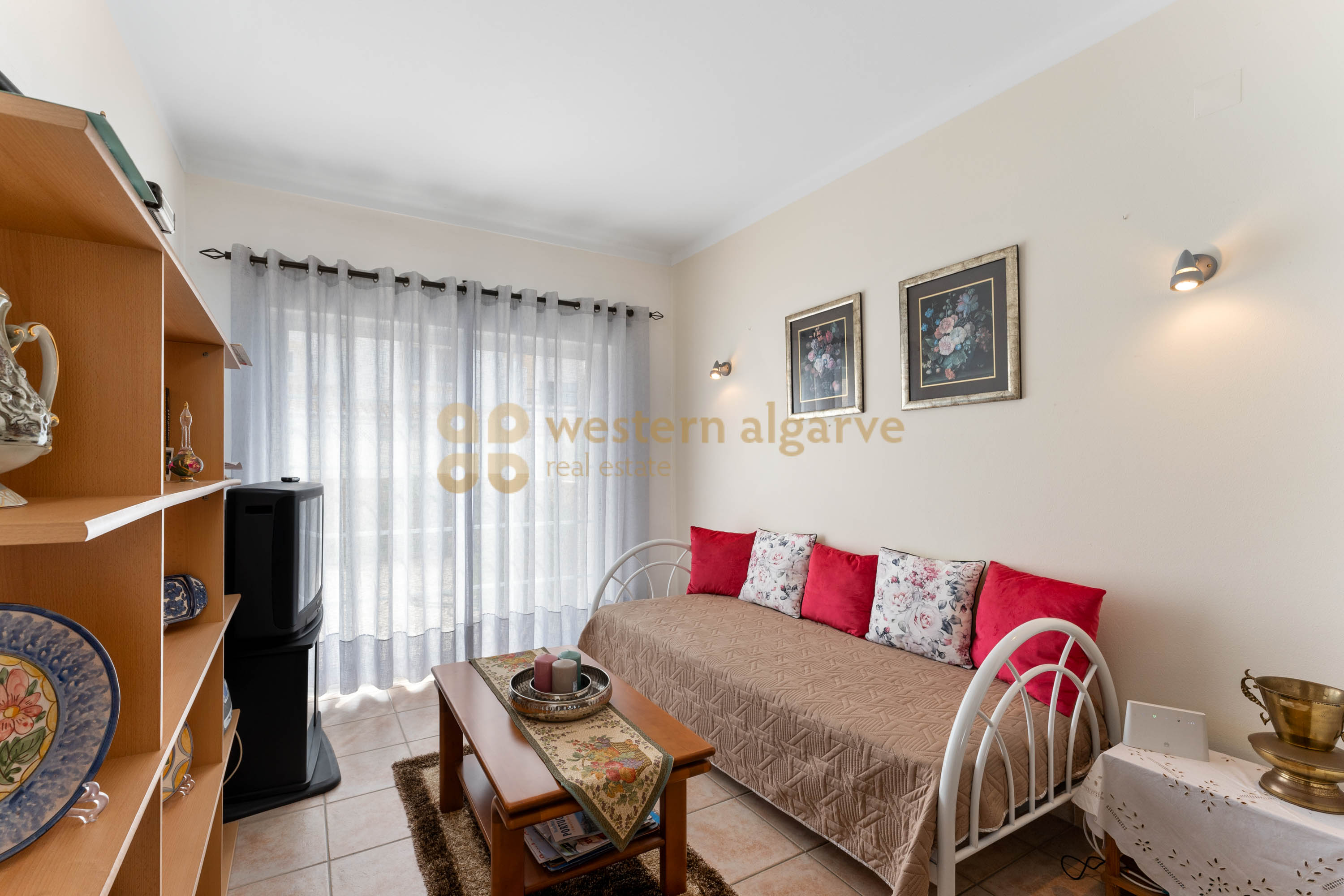 Portugal Algarve Western Lagos, 3 Bedrooms Bedrooms, ,3 BathroomsBathrooms,Villa,For sale,Rua Jerónimo Rodrigues,26050