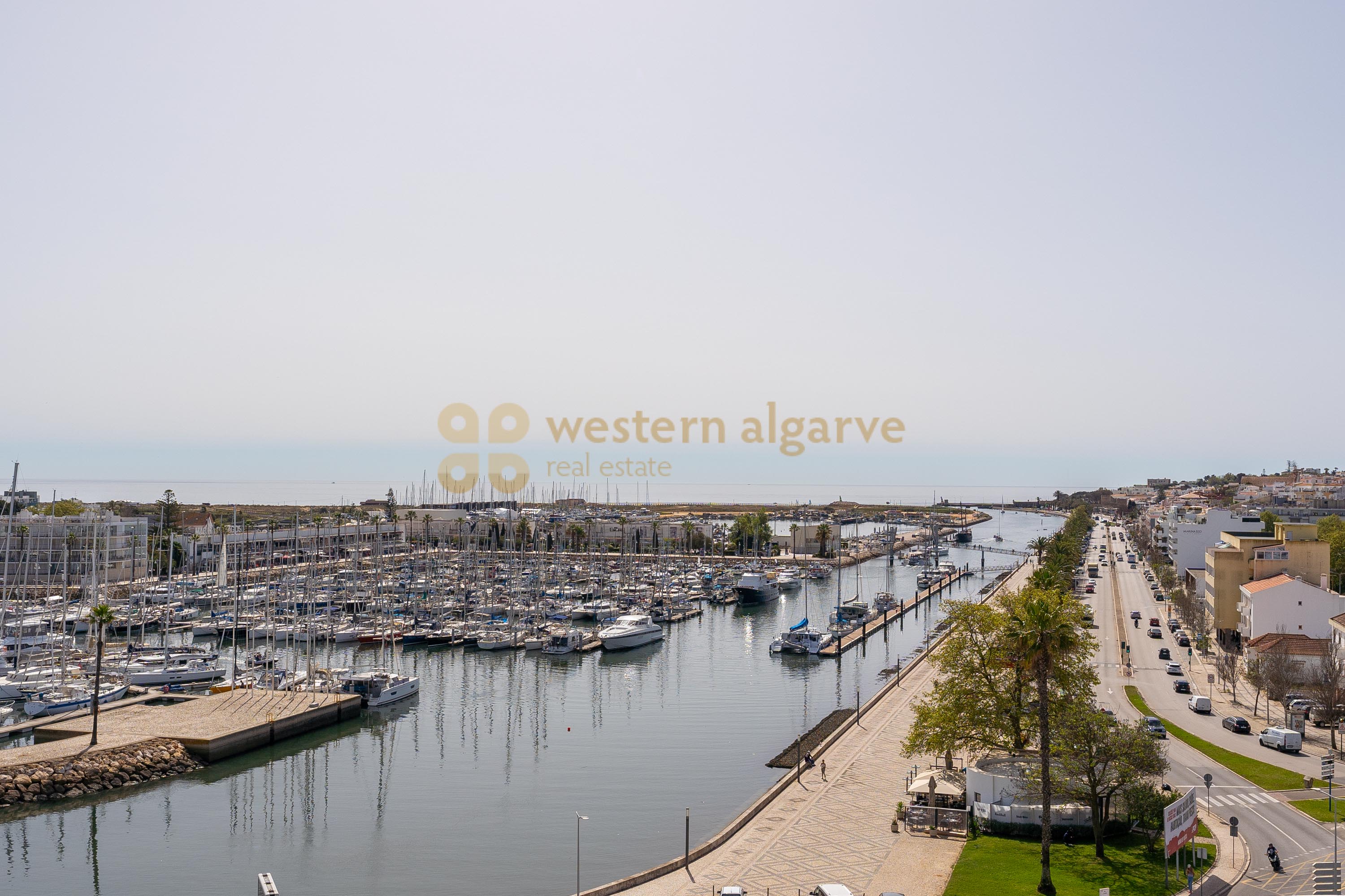 Portugal Algarve Western Lagos, 3 Bedrooms Bedrooms, ,2 BathroomsBathrooms,Apartment,For sale,Rossio de São João,20237