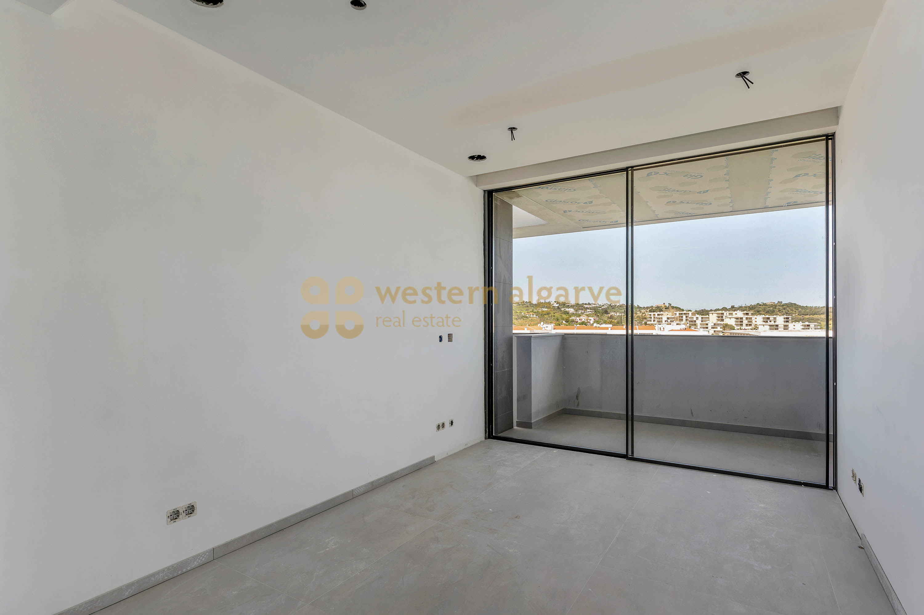 Portugal Algarve Western Lagos, 3 Bedrooms Bedrooms, ,2 BathroomsBathrooms,Apartment,For sale,Rossio de São João,20237